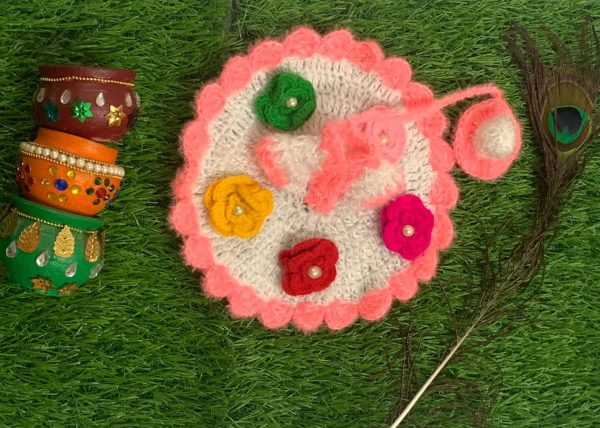 Pink Border Floral With Pearl With White Color Woolen Winter Laddu Gopal Ji Dresses